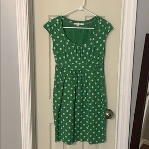 BODEN casual weekend green polka dot dress